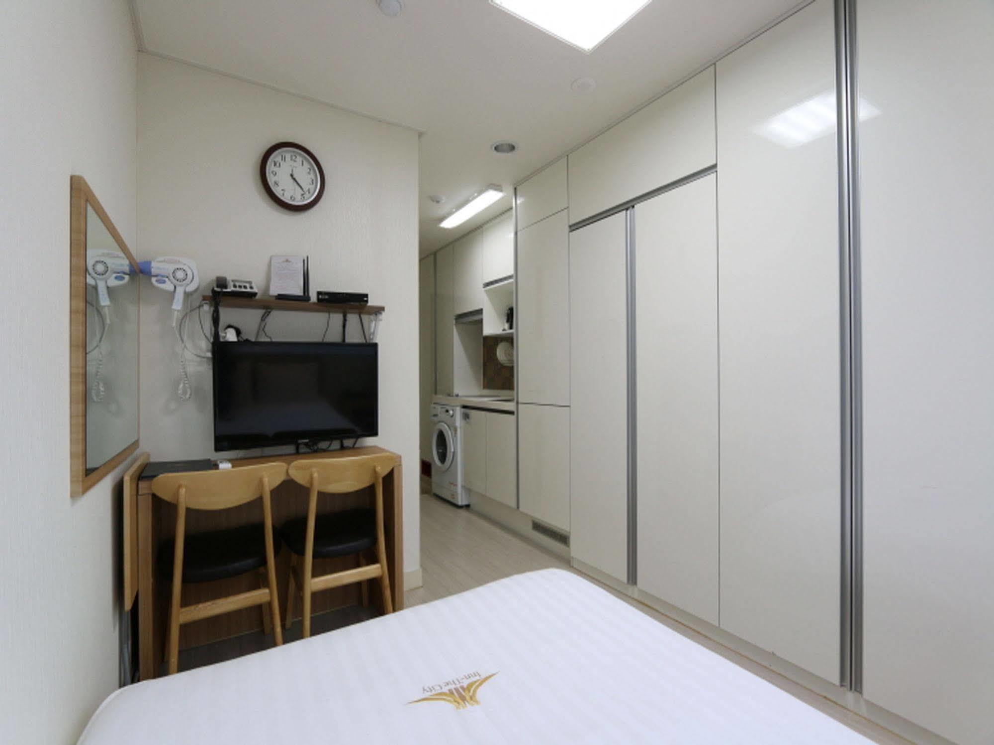 Inn-The City Seoul Exterior photo